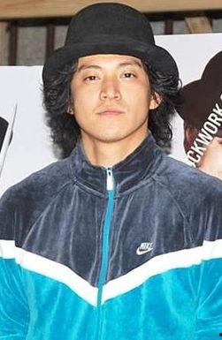 小栗旬娱乐八卦