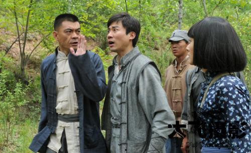 抗日奇侠改编搞笑视频,笑料百出，抗战英雄变身喜剧大师！